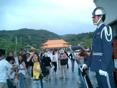 母と一緒に台北(ホテル・龍山寺・中正記念堂・忠烈祠）