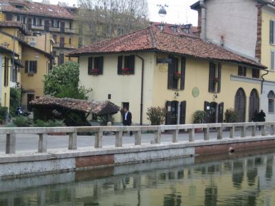 運河地帯のレストラン