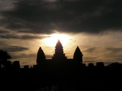 バテバテのアンコールワット
