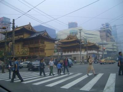 【希少品】上海の建物たちの記憶　　上海市旅行局編　大判３２５ページ　日本語 希少品】上海の建物たちの記憶 上海市旅行局編 大判325ページ