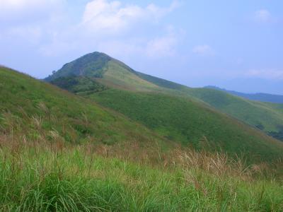 初秋の風に吹かれて・・・塩塚高原（徳島・愛媛）