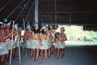 アマゾン奥地・裸族を訪ねて（２）