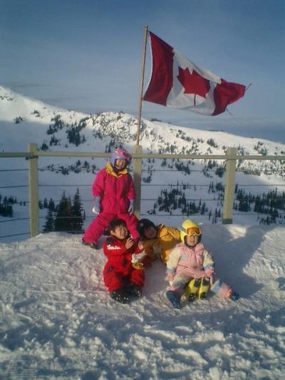 カナダの幼児連れスキーキャンプ