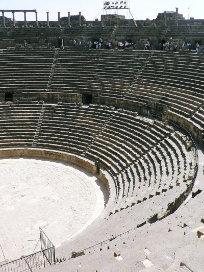 中東の旅【１３】　ローマ帝国の州都　シリア・ボスラの円形劇場