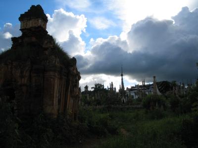 つまみ食い旅行記　インレー湖　～インダイン遺跡～