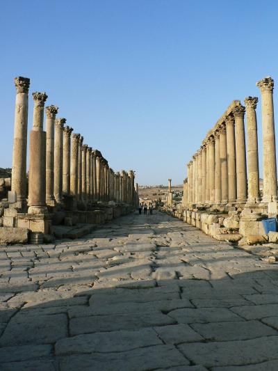 中東の旅【１４】　ローマ帝国の戦車競技場が目を引く　ヨルダン・ジェラシュ遺跡