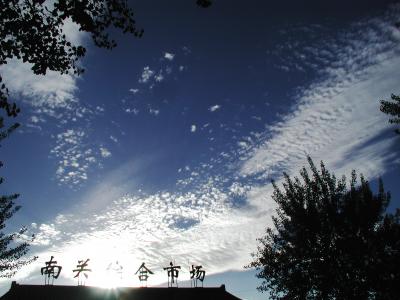 敦煌、夏の空に集う雲たち・其の２