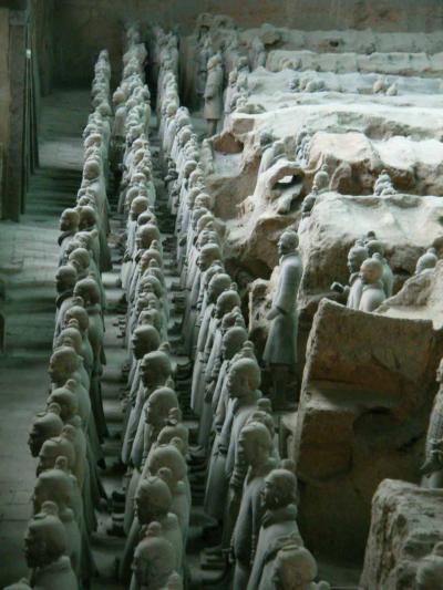 敦煌＆西安、女ひとり旅[5]バスを乗継ぎ兵馬俑へ