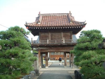 大岳院　「南総里見八犬伝」のモデル「里見忠義」の墓