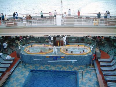 また行っちゃった♪　Carnival Cruise-Western Caribbean　Day 3-All day on the Ship (Somewhere in Caribbean)
