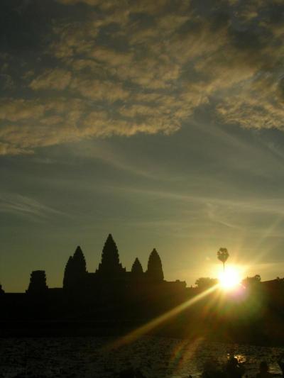 初日の出 in アンコールワット