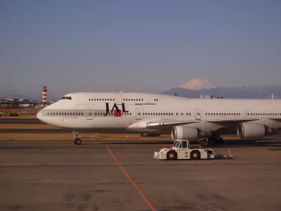 【羽田空港】　無料の連絡バスで空港探検！（その１）