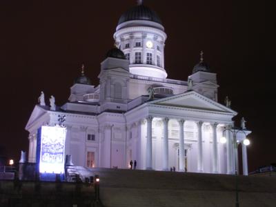 ヘルシンキ観光　ヘルシンキ大聖堂周辺