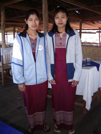 微笑みの国ミャンマー?2006/1/12＜インレー湖・午前～マーケットと伝統工芸＞