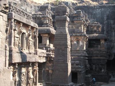 インド世界遺産紀行　その1　～ムンバイ・エローラ～