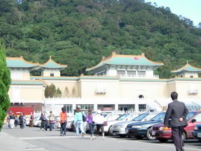 観光しやすい町台北♪（故宮博物院編）