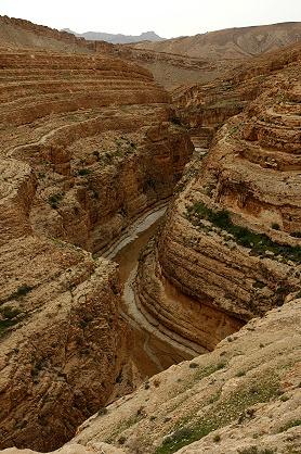 ★春のチュニジア＋イタリア（８）タメルザの町からタメルザ峡谷とミデス峡谷へ