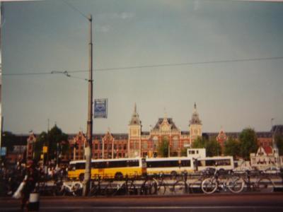 Amsterdam,Holland: バスで行くアムステルダム