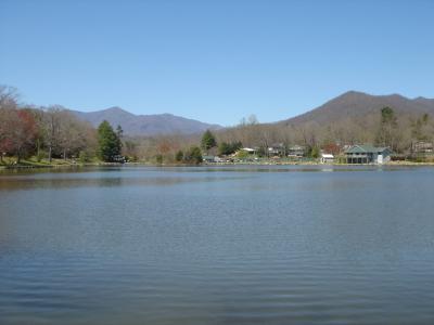 Tomahawk Lake