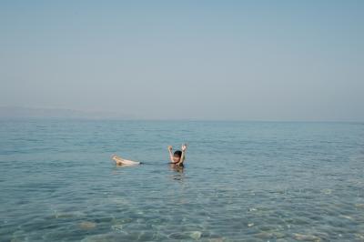  ヨルダン−小さな、雄大な紳士の国・?死海