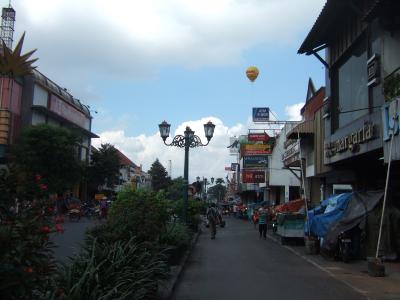 Yogyakarta -インドネシア島めぐり-