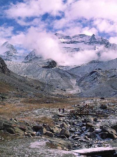 2001年スイスの旅（１４）サースタール