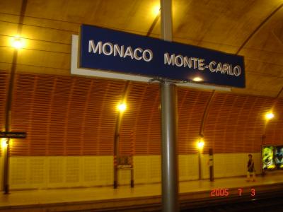 ニースから日帰りでカンニヌ・モナコへ