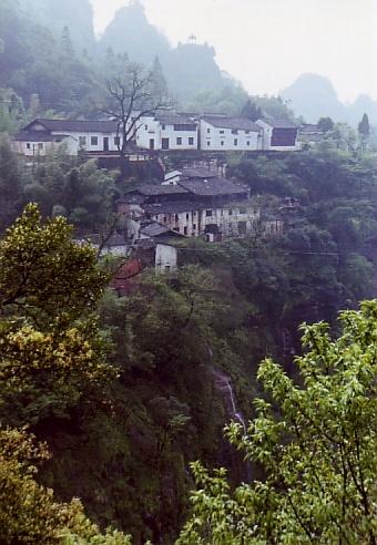 ★ちょっと昔の中国 安徽省（３、完）宏村、屏山、そして斉雲山