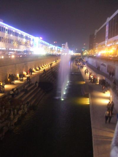 夜の散歩　清渓川（チョンゲチョン）～東大門