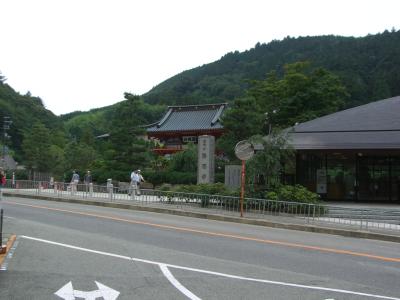 西国二十三番札所、勝運の寺「勝尾寺」