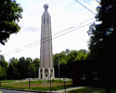 エジソン記念塔と博物館
