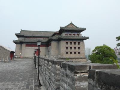 北京城の東角楼からの北京駅