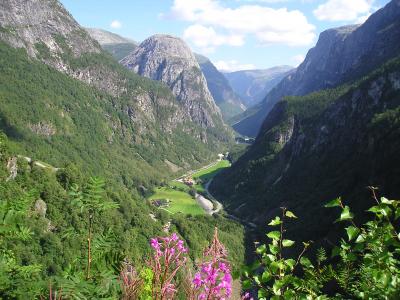 北欧【15】 4大フィヨルドで命の洗濯　[　スタルハイム周辺　]