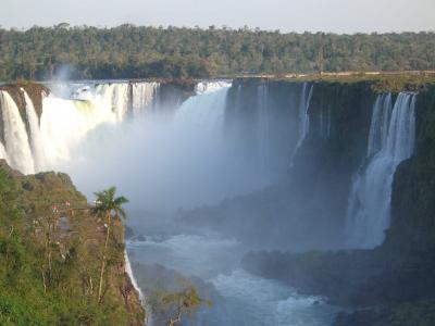 フォスド･イグアス