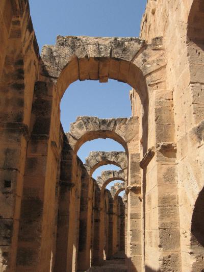 チュニジア探検 5・エル・ジェムの円形闘技場