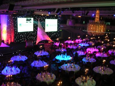 ロンドン、パーティー？！授賞式？！