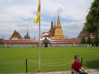輝きのワット・プラケオ(エメラルド寺院)