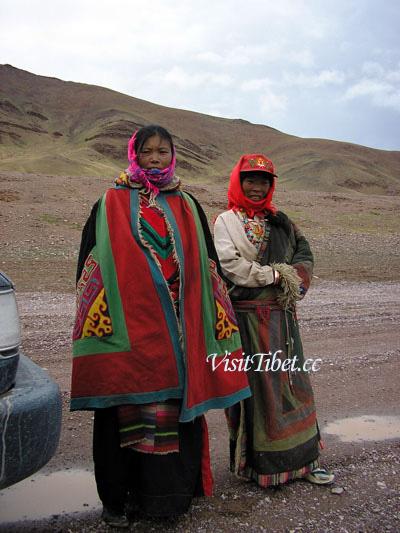 西チベットの景色（地元の人々）