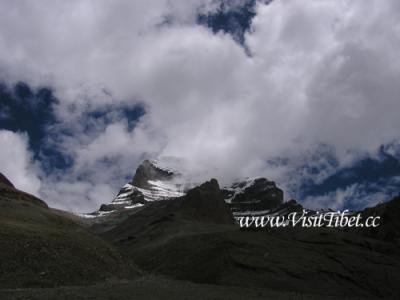 西チベットのカイラス山