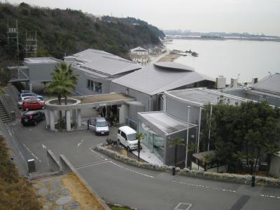 ホテル シーショア御津岬と綾部山の梅林