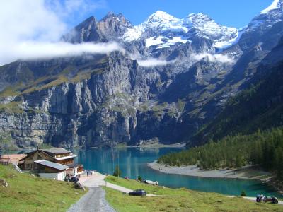 スイス鉄道の旅（カンデルシュテーク Kandersteg～エッシネン湖 Oeschinen see）