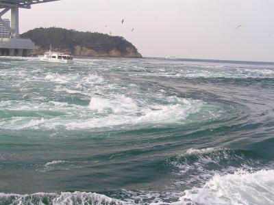 鳴門海峡―渦潮：楽しみました！上から横から下から