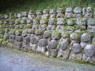 奥嵯峨の紅葉 愛宕念仏寺・化野念仏寺・二尊院