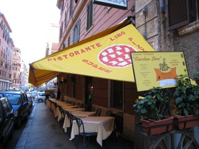 ローマでランチ?