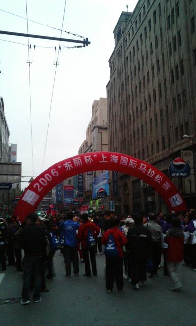 上海国際マラソン走ってきました。
