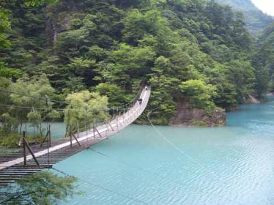 ♪綺麗なスカイブルー　寸又峡♪