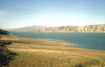 テヘラン発ダマスカス行き中東横断特急列車　05/06　-ユーフラテス川の風景