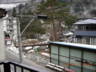 板室温泉