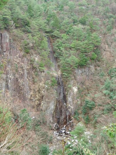 滝めぐりシリーズ１４　笠形山撤退と扁妙の滝　兵庫県神崎郡神河町