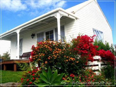 お庭とプールが素敵なホテル!